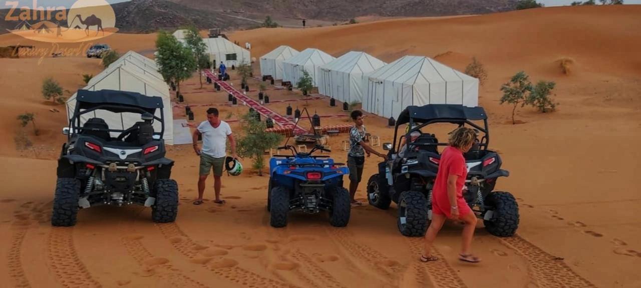 Отель Zahra Luxury Desert Camp Мерзуга Экстерьер фото
