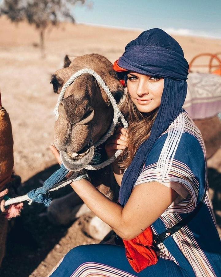 Отель Zahra Luxury Desert Camp Мерзуга Экстерьер фото